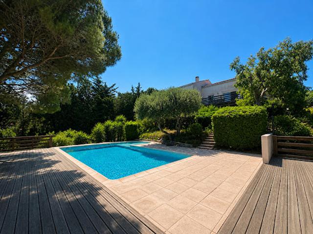 Maison avec terrasse
