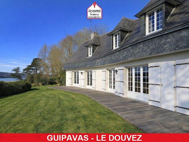 Maison avec terrasse