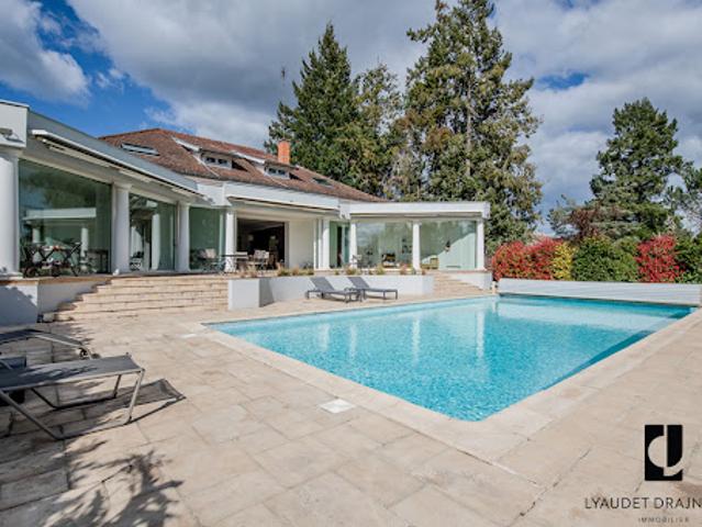 Maison avec terrasse