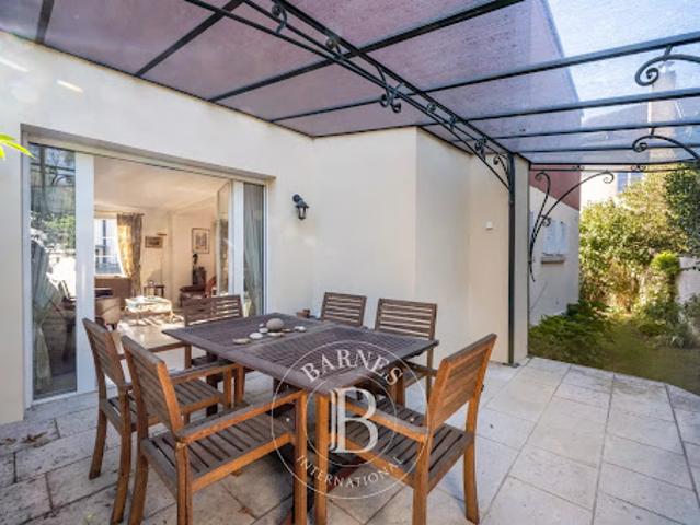 Maison avec terrasse