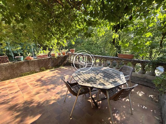 Maison avec terrasse