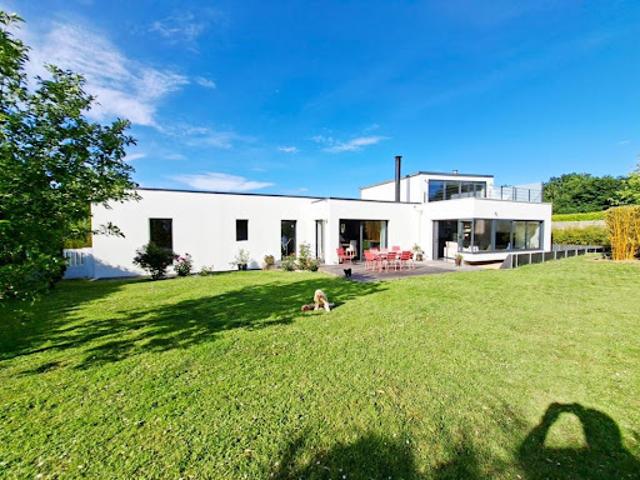 Maison avec terrasse