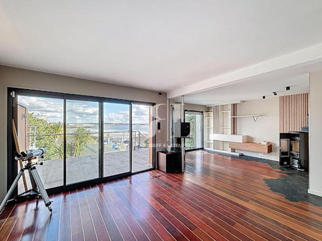 Maison avec terrasse