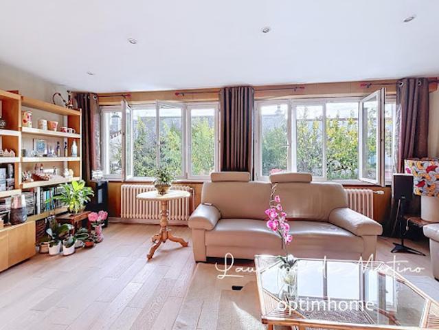 Maison avec terrasse
