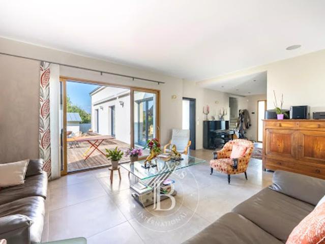 Maison avec terrasse