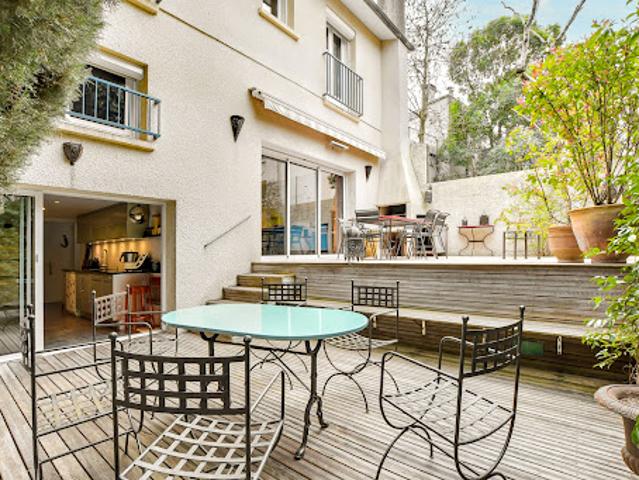 Maison avec terrasse