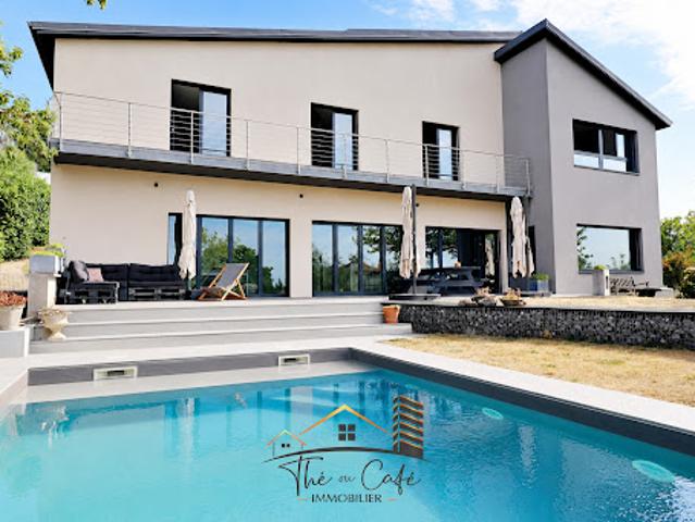 Maison avec terrasse