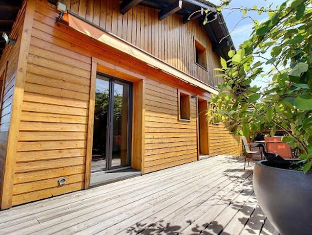 Maison avec terrasse