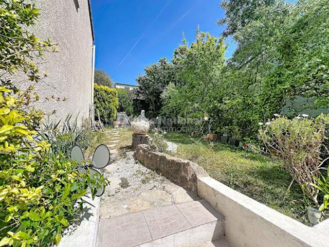 Maison avec terrasse