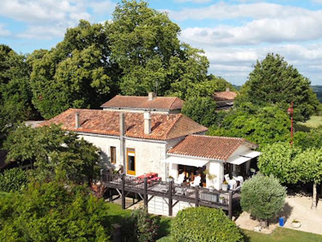 Maison avec terrasse