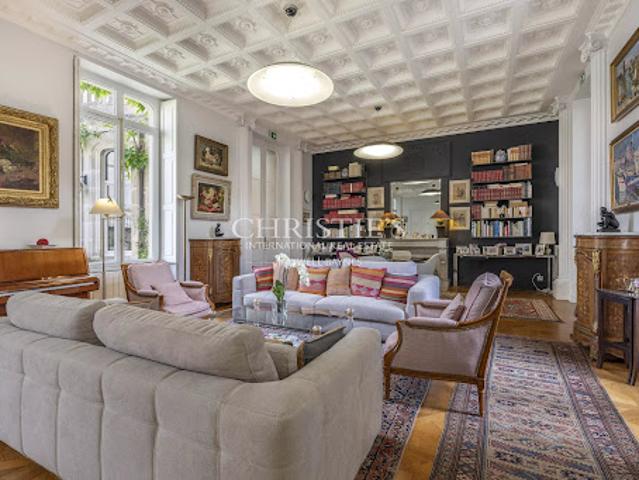Maison avec terrasse