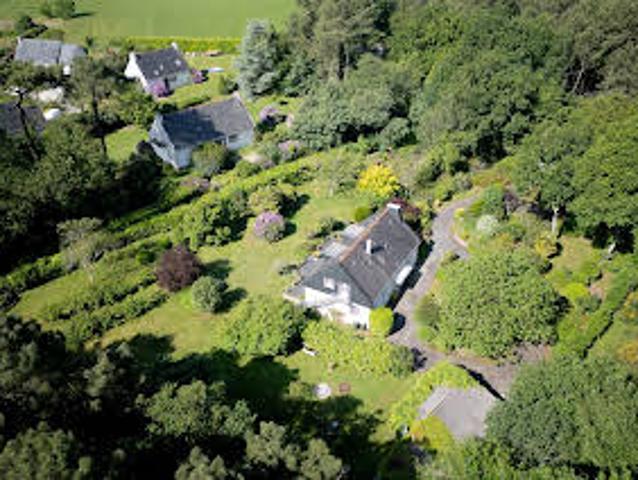 Maison avec jardin et terrasse