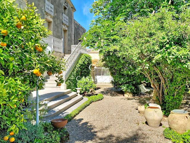 Maison avec terrasse