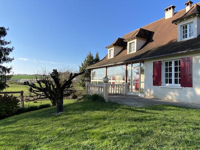 Maison avec terrasse