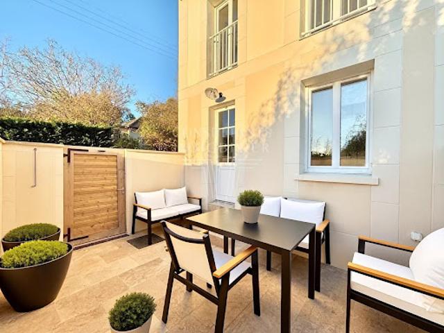 Maison avec terrasse