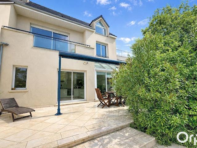 Maison avec terrasse
