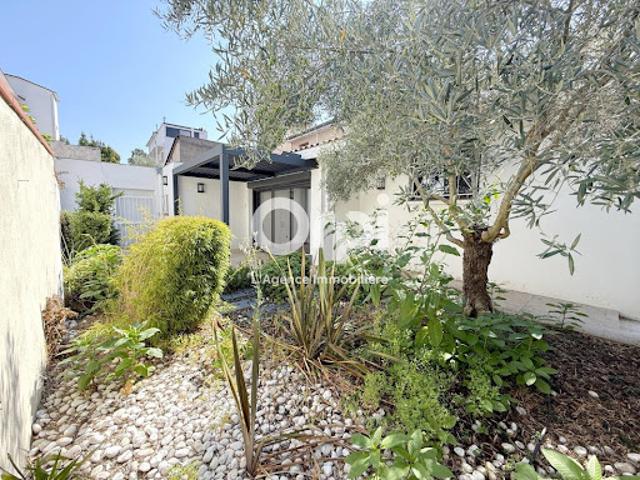 Maison avec terrasse