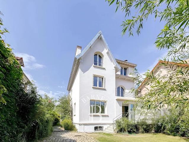 Maison avec terrasse