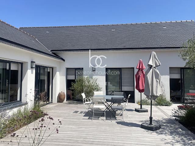 Maison avec terrasse