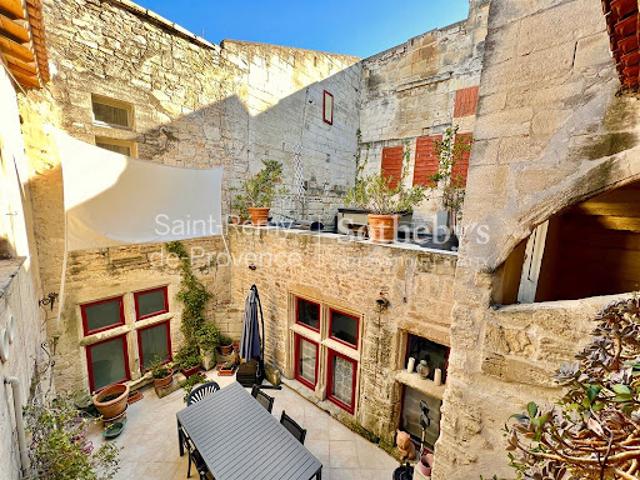 Maison avec terrasse