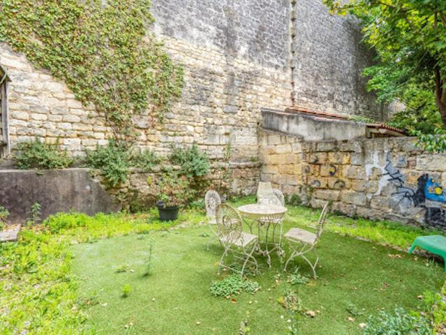 Maison avec terrasse