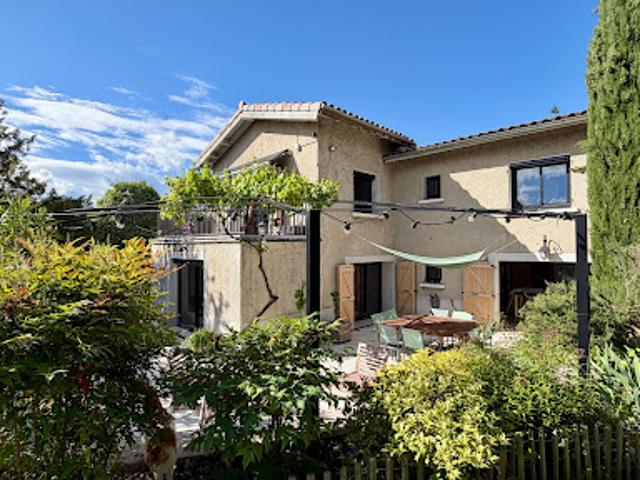 Maison avec terrasse