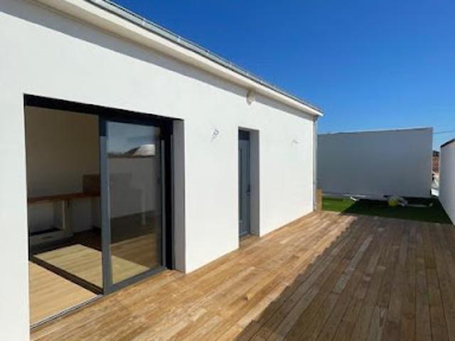 Maison avec terrasse