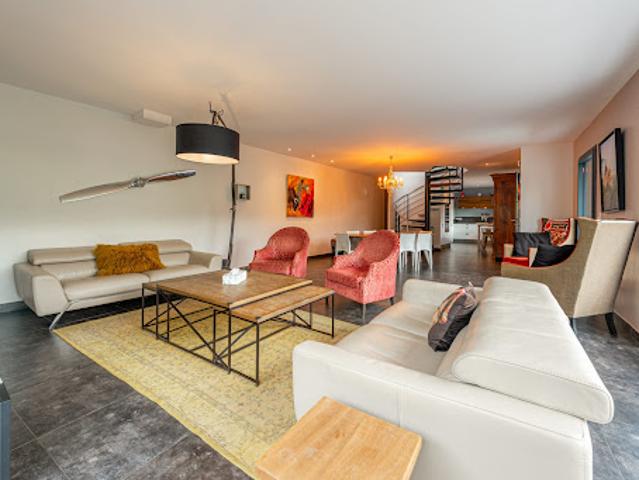 Maison avec terrasse