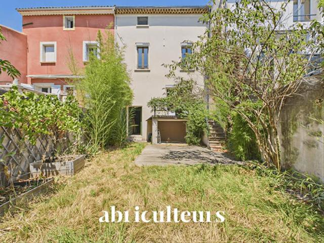 Maison avec terrasse