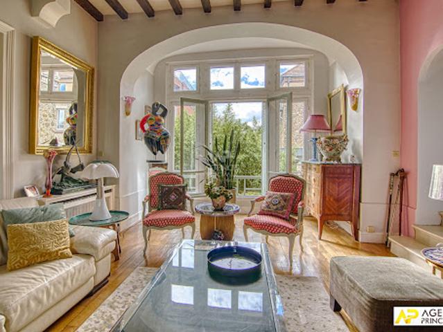 Maison avec jardin et terrasse