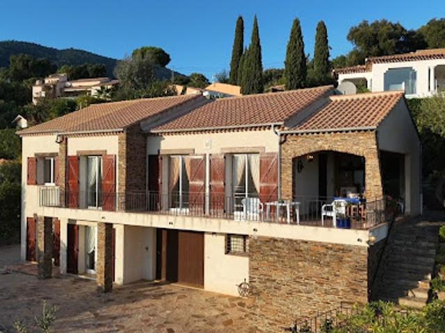 Maison avec terrasse