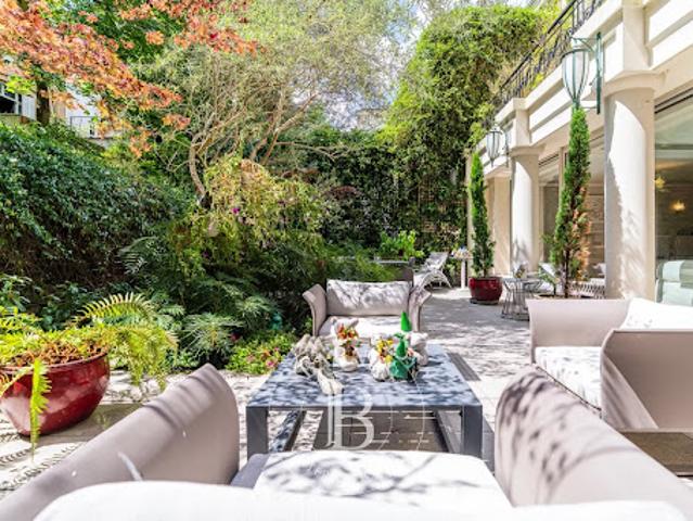 Maison avec terrasse