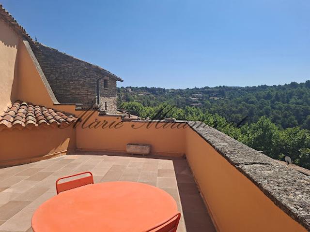 Maison avec terrasse