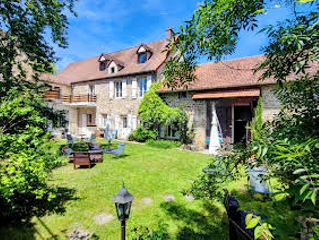 Maison avec terrasse