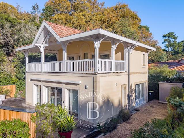 Maison avec jardin et terrasse