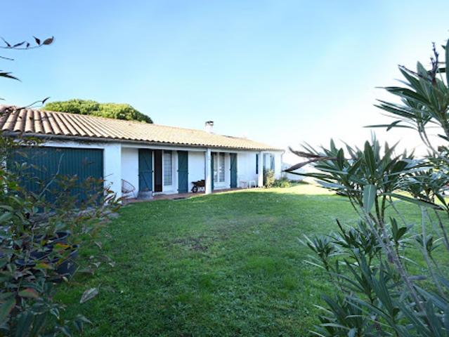 Maison avec terrasse