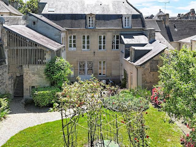 Maison avec terrasse
