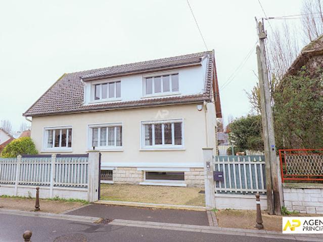 Maison avec terrasse