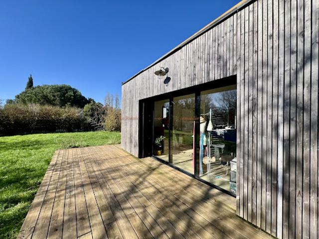 Maison avec terrasse