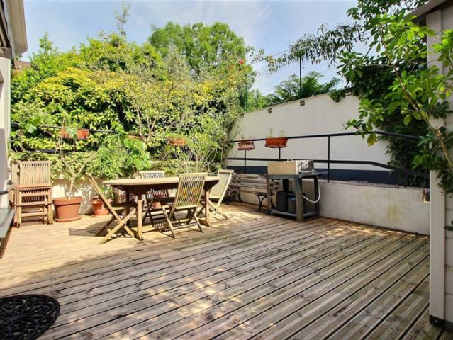 Maison avec terrasse