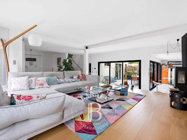 Maison avec terrasse