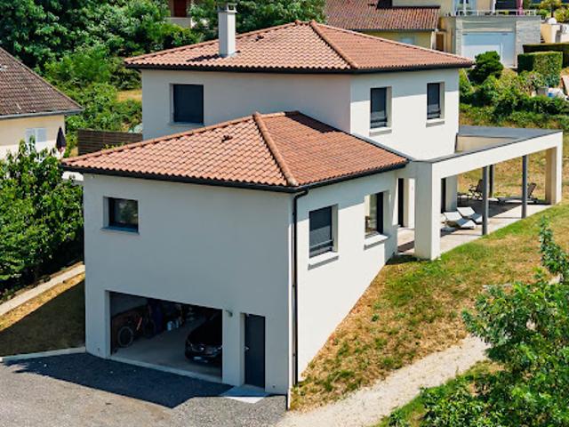 Maison avec terrasse