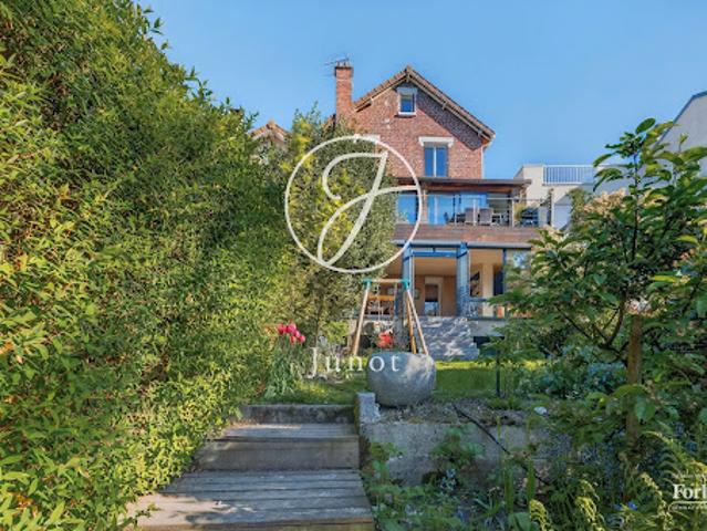 Maison avec terrasse