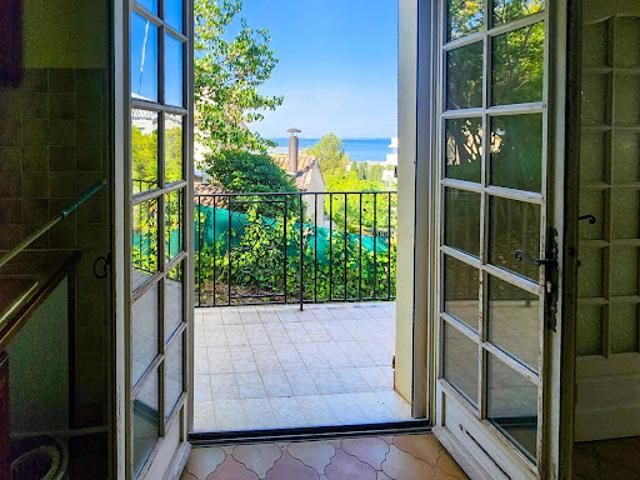 Maison avec terrasse