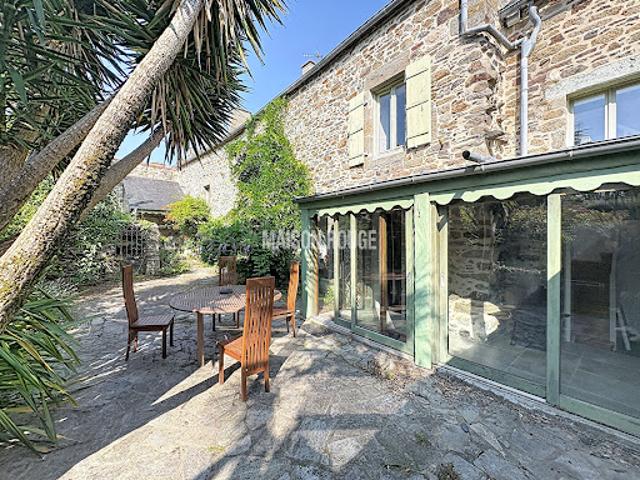 Maison avec jardin et terrasse