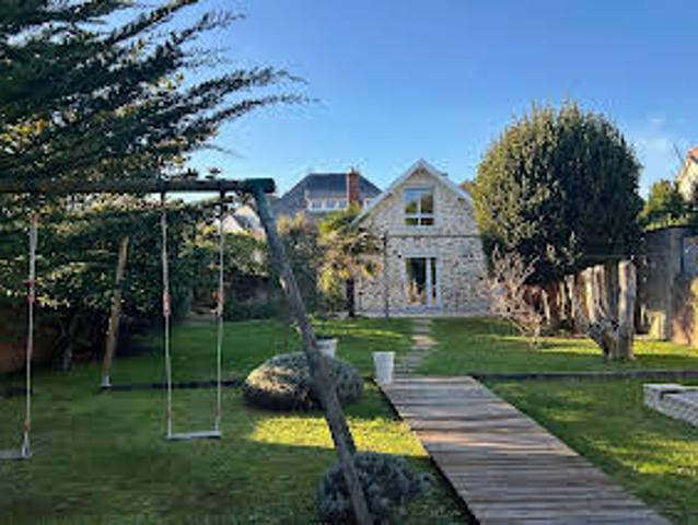 Maison avec terrasse