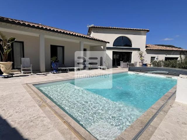 Maison avec terrasse