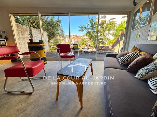 Maison avec terrasse