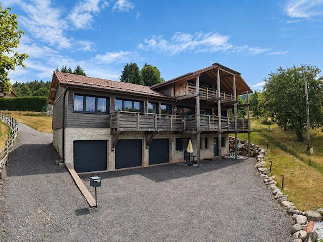 Maison avec terrasse