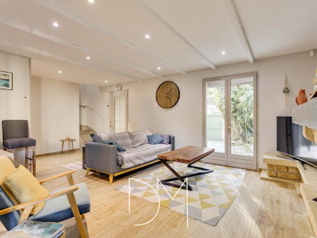 Maison avec terrasse